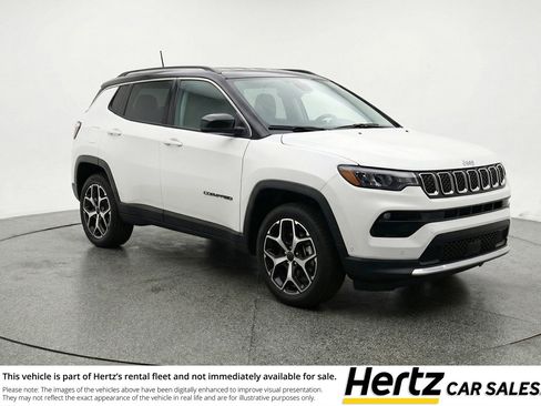 Used 2025 Jeep Compass Limited image 1