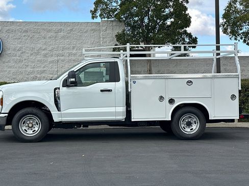 New 2026 Ford F250 XL w/ XL Chrome Package image 7