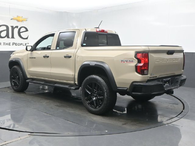 Used 2023 Chevrolet Colorado Trail Boss w/ LPO, Dark Essentials Package AWD/4WD image 40