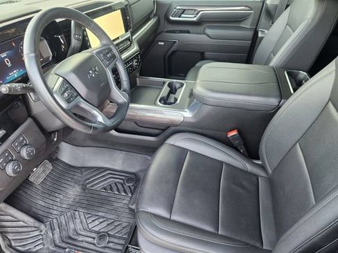Used 2026 Chevrolet Silverado 2500 LTZ w/ Trail Boss Package AWD/4WD image 4