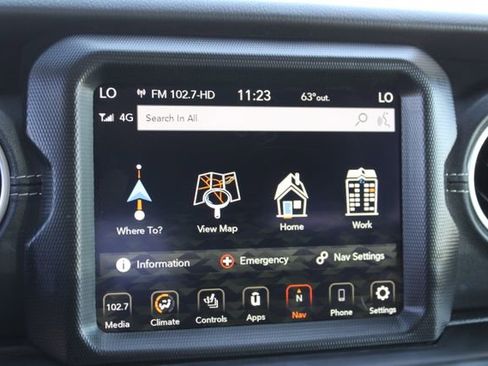 Used 2023 Jeep Wrangler Unlimited Sahara w/ Cold Weather Group AWD/4WD image 26