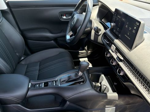 Certified 2026 Honda HR-V EX-L image 31