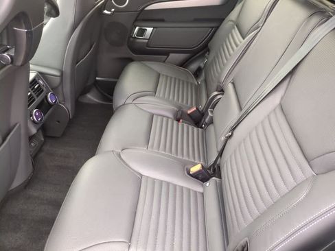 New 2026 Land Rover Discovery Limited Edition image 20