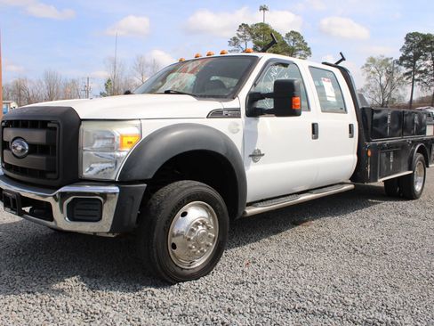 Used 2016 Ford F450 XL w/ Power Equipment Group RWD image 3