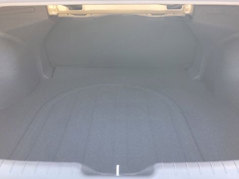 New 2026 Hyundai Elantra SE image 9