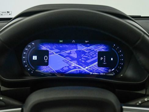 Certified 2026 Volvo XC40 B5 Plus AWD/4WD image 25