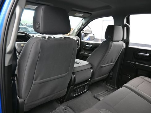 Used 2025 Chevrolet Silverado 1500 Custom w/ Turbomax Blackout Package RWD image 34