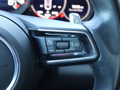 Certified 2023 Porsche Panamera 4 AWD/4WD image 19