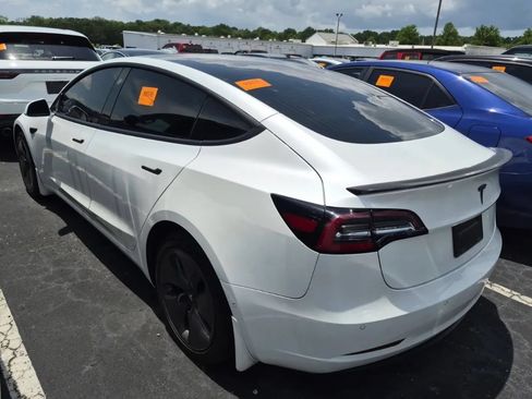 Used 2020 Tesla Model 3 Standard Range Plus RWD image 3