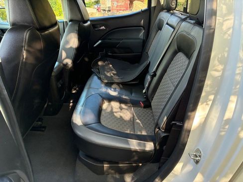 Used 2019 Chevrolet Colorado Z71 image 17