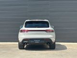 Used 2025 Porsche Macan image 4