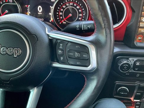 Used 2020 Jeep Gladiator Rubicon AWD/4WD image 13