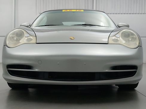 Used 2003 Porsche 911 Carrera RWD image 10