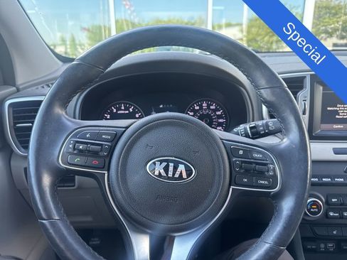 Used 2017 Kia Sportage EX w/ EX Premium Package FWD image 10