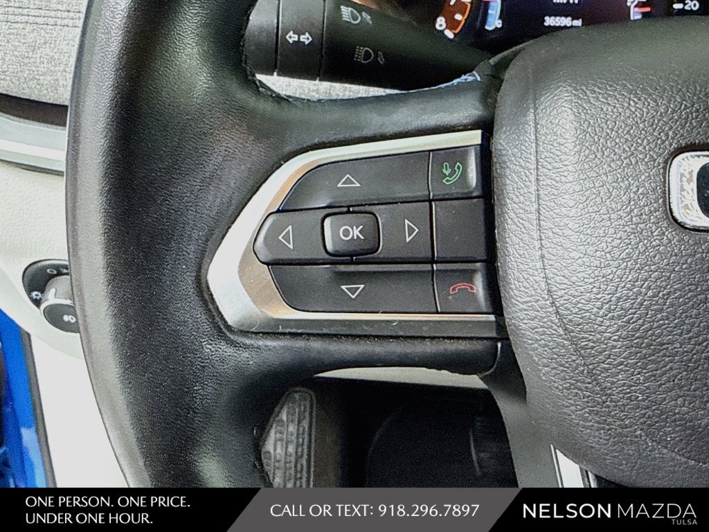 Used 2022 Jeep Compass Latitude w/ Sun and Sound Group AWD/4WD image 24