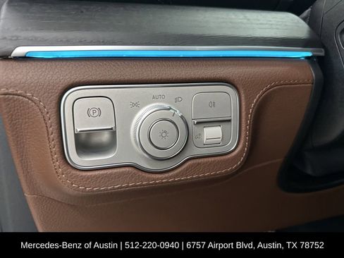 Certified 2024 Mercedes-Benz GLS 580 4MATIC image 21