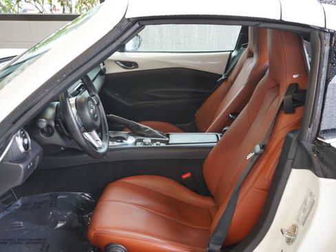 Used 2022 MAZDA MX-5 Miata RF Grand Touring w/ Weather Package image 14