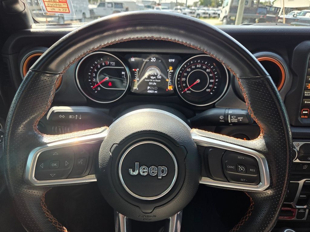 Used 2022 Jeep Gladiator Mojave w/ Trailer Tow Package AWD/4WD image 28