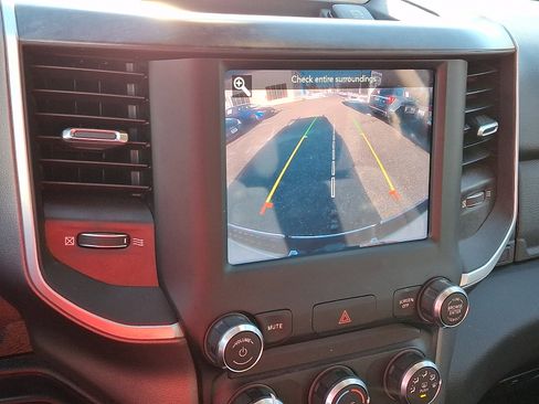 Used 2020 RAM 1500 Big Horn image 10