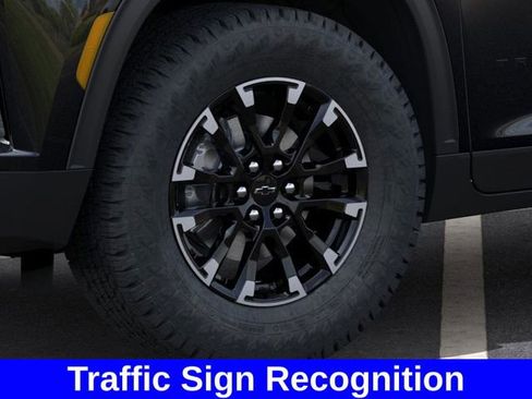 New 2026 Chevrolet Traverse Z71 image 10