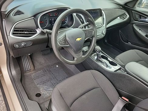 Used 2023 Chevrolet Malibu LS FWD image 9