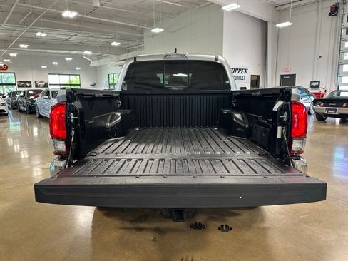 Used 2022 Toyota Tacoma SR5 image 38
