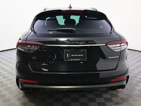 Used 2021 Maserati Levante GranSport image 5