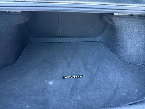 Used 2021 Nissan Sentra SR image 10