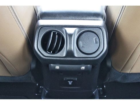 Used 2021 Jeep Wrangler Unlimited Sahara w/ Cold Weather Group image 14