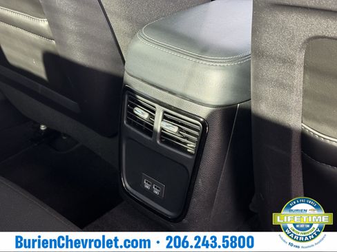 Used 2023 Dodge Charger R/T w/ Blacktop Package image 28