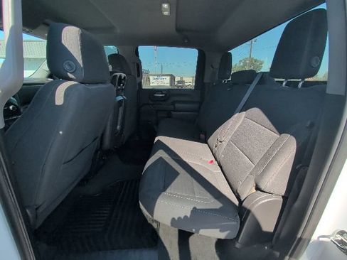 Used 2021 Chevrolet Silverado 2500 LT w/ Z71 Off-Road Package AWD/4WD image 5