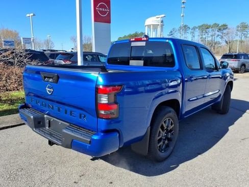 New 2026 Nissan Frontier SV RWD image 3