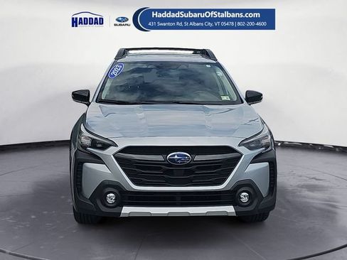 Used 2023 Subaru Outback Limited AWD/4WD image 8