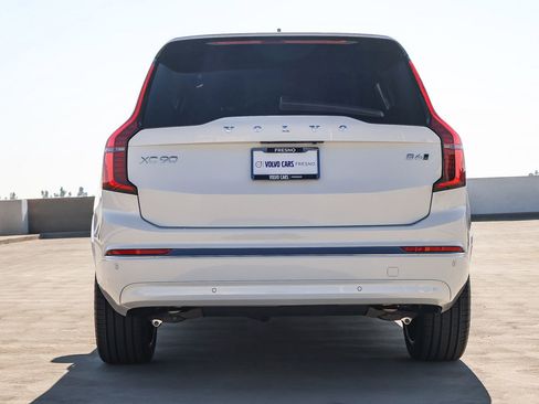 New 2026 Volvo XC90 B6 Ultra image 6