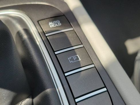 Certified 2024 Hyundai Kona SEL FWD image 28