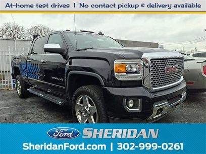 Used 2015 GMC Sierra 2500 Denali w/ Duramax Plus Package
