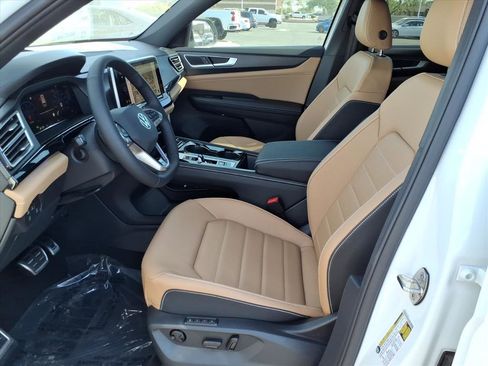 New 2026 Volkswagen Atlas Cross Sport SEL R-Line image 13