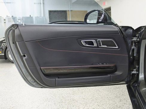 Used 2016 Mercedes-Benz AMG GT S image 34