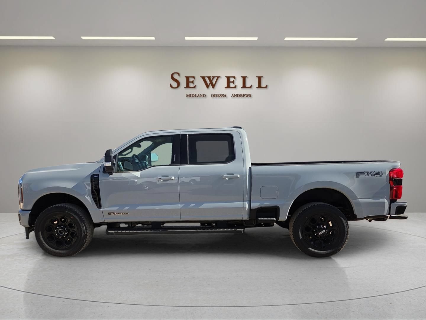 New 2026 Ford F250 Lariat w/ Black Appearance Package AWD/4WD image 2