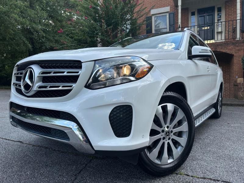 Used 2017 Mercedes-Benz GLS 450 4MATIC image 2