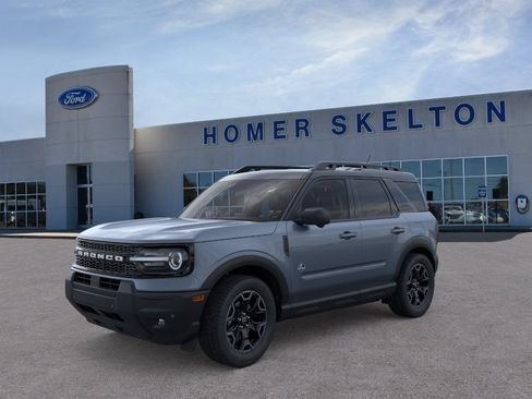 New 2025 Ford Bronco Sport Outer Banks w/ Outer Banks Tech Package+ AWD/4WD image 1