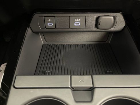 New 2026 Toyota Prius Plug-In Hybrid image 30