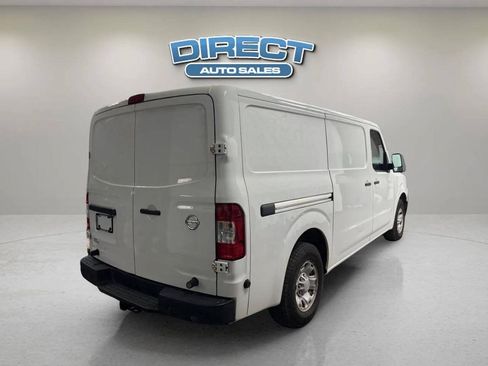 Used 2017 Nissan NV 3500 SV RWD image 6