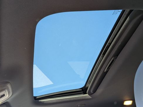 Used 2025 INFINITI QX55 Essential image 29