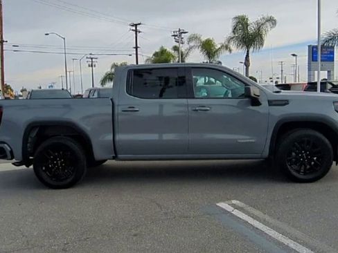 Used 2024 GMC Sierra 1500 Elevation image 9