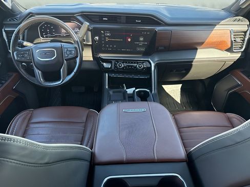 Used 2024 GMC Sierra 2500 Denali Ultimate AWD/4WD image 21