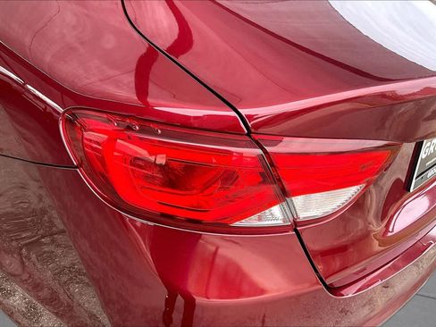 Used 2015 Chrysler 200 S FWD image 27
