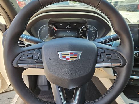 New 2025 Cadillac CT4 Premium Luxury image 32