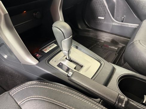 Used 2018 Subaru Forester 2.5i Limited AWD/4WD image 15