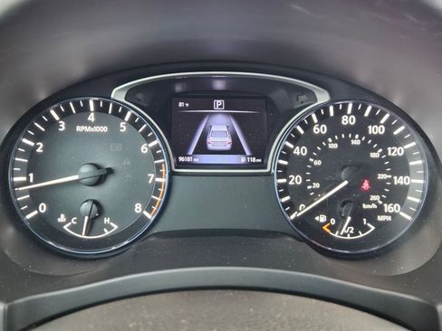 Used 2016 Nissan Altima 2.5 SR FWD image 8